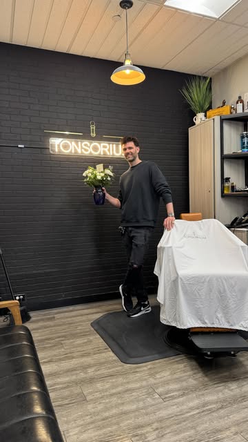 Inside the Tonsorium studio